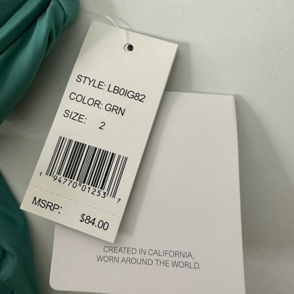 La Blanca NWT Women's Island Goddess Wrap Underwire Push‎ Up Swimsuit Top sz 2 - Picture 7 of 9